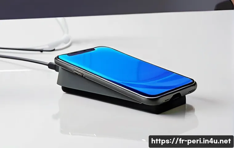 스마트폰 거치대와 태블릿 거치대 비교 - A sleek, compact smartphone stand made of reinforced plastic and silicone, designed for high mobilit...